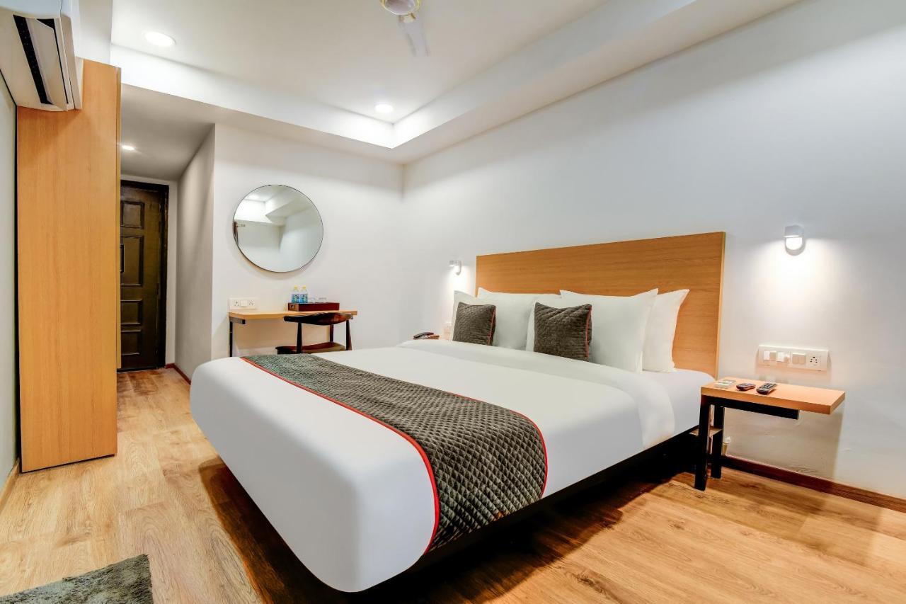 Oyo Townhouse 115 Patel Nagar Hotel New Delhi Luaran gambar