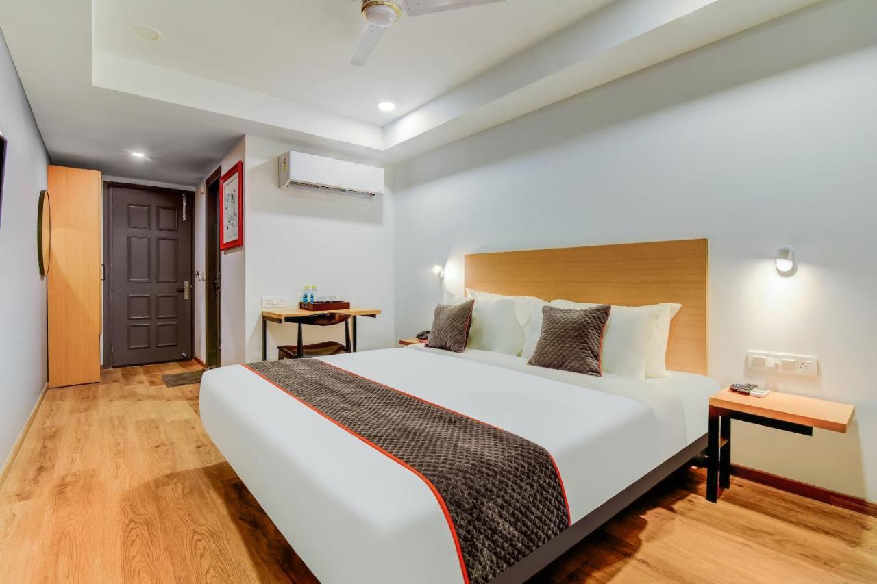 Oyo Townhouse 115 Patel Nagar Hotel New Delhi Luaran gambar