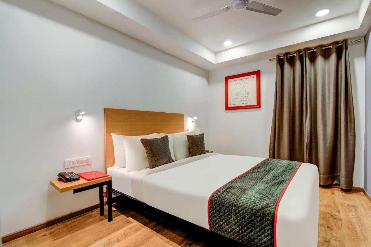 Oyo Townhouse 115 Patel Nagar Hotel New Delhi Luaran gambar